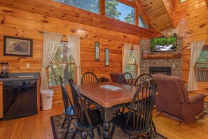 Dining - Authentic Log Cabin with Game Room (GATLINBURG)
