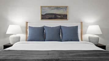 Schreibtisch, Bügeleisen/Bügelbrett, WLAN, Bettwäsche