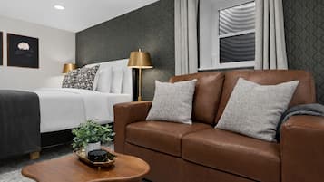 Desk, iron/ironing board, WiFi