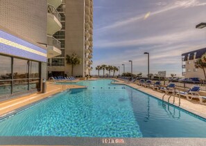 Pool - Cozy 1-bedroom condo with AC in welcoming Myrtle Beach (Myrtle Beach)