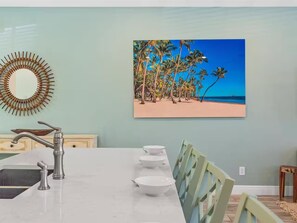 Dining - Cozy villa in Margaritaville Orlando, near Disney, SeaWorld, Universal (Kissimmee)
