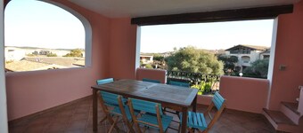 PORTO SAN PAOLO SEA VIEW 500 METERS FROM THE BEACH 7 BEDS