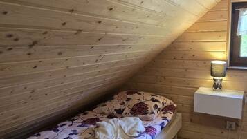 House | 2 bedrooms, individually furnished, bed sheets