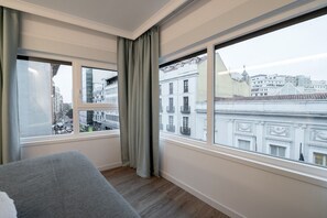 Interior - 307 — SB20 Boutique Studios | 1BR | 1BA | W/K (Madrid)