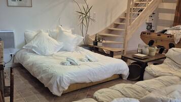 4 chambres, fer et planche Ă repasser, Wi-Fi, draps fournis