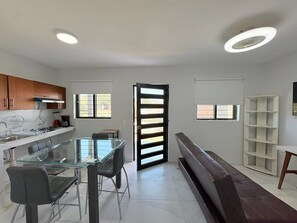 Appartement Confort, 3 chambres, cuisine | Intérieur