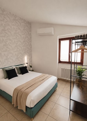 1 bedroom, free WiFi, bed sheets - VILLAGE TERRACE-ARGEGNO CENTRAL LAKE VIEW APARTMENT (Argegno)