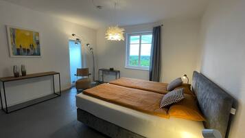 2 Schlafzimmer, Schreibtisch, kostenloses WLAN, Bettwäsche