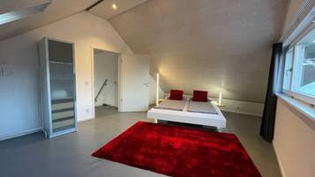 2 Schlafzimmer, Schreibtisch, kostenloses WLAN, Bettwäsche