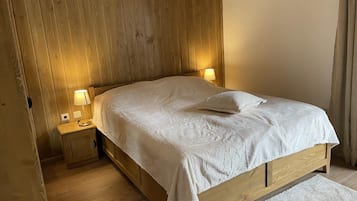 Villa – superior, terrasse, fjellutsikt | Safe på rommet og wi-fi (inkludert)