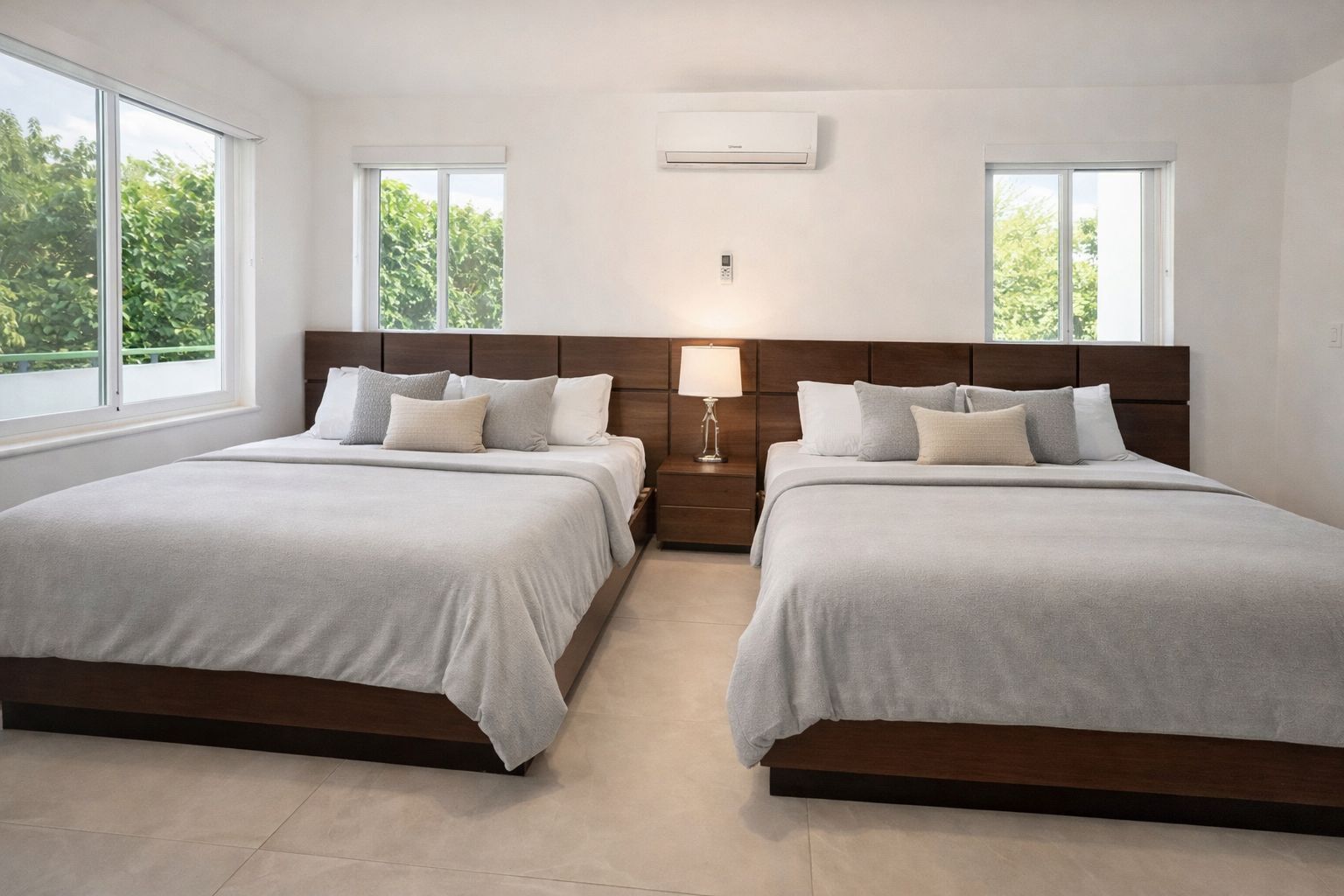 Fer et planche à repasser, Wi-Fi, draps fournis