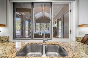 Interior - North Sunriver Getaway with Access to The Cove (Sunriver)