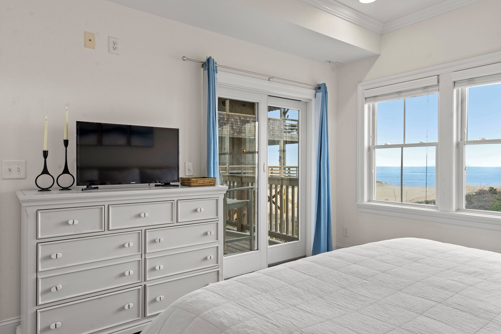 Libby's Keep: Oceanfront | Elevator - Rodanthe, NC