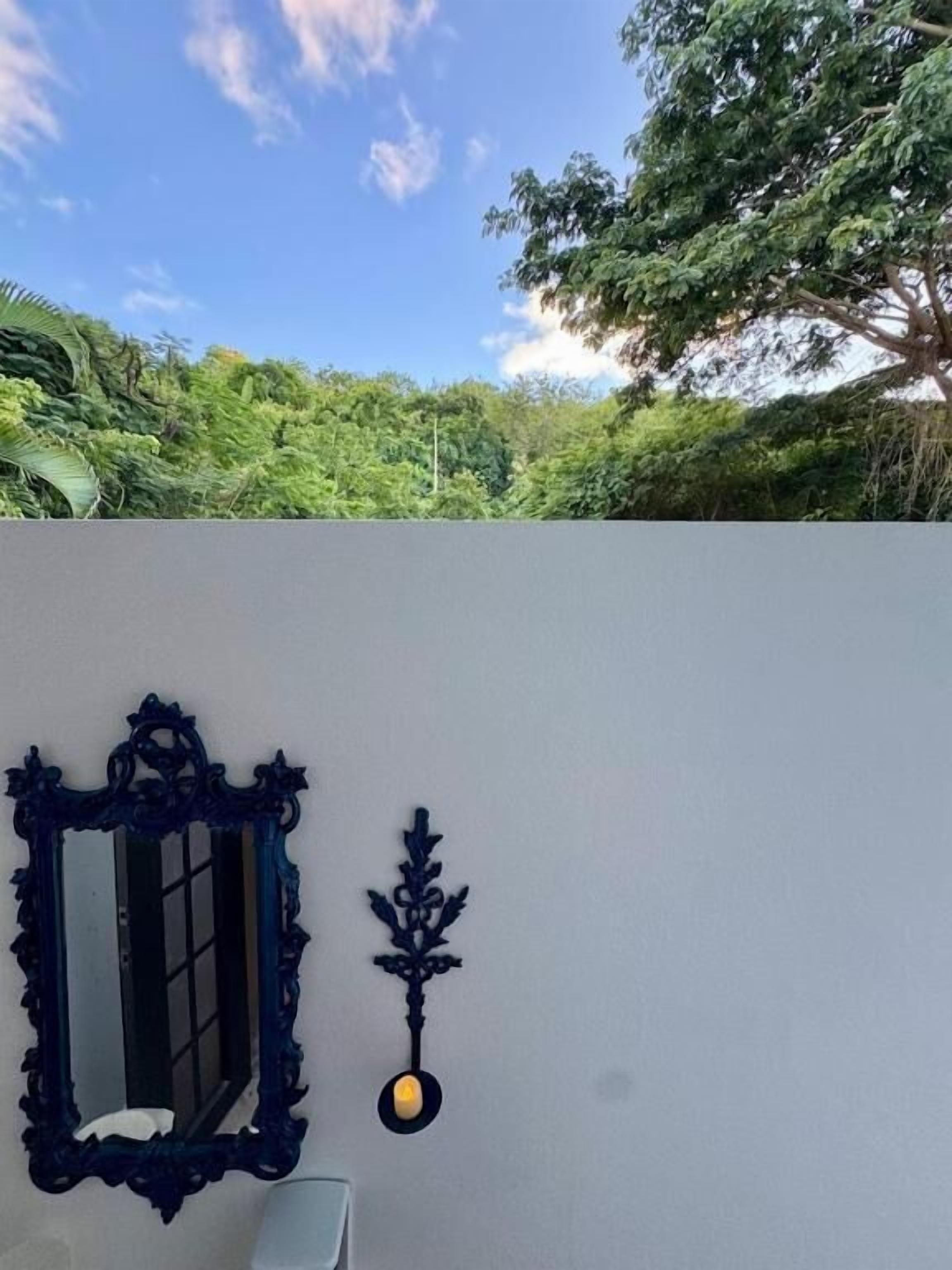 Deluxe Double Room, Mountain View | Exterior detail