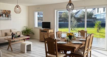 Modernes Ferienhaus mit Garten und Terrasse nur 100m zur Bade-Bucht