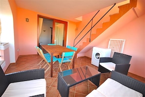 Dining - PORTO SAN PAOLO 2 SEA VIEW 500 METERS FROM THE BEACH (Porto San Paolo)