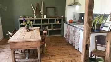 House | Private kitchen | Highchair