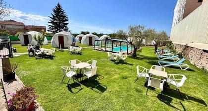 IGLOO ROOMS