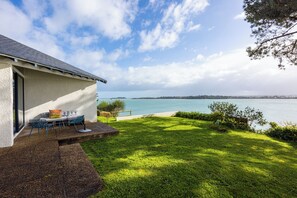 Outdoor dining - VILLA PANORAMIC SEA VIEW (180°)SAINT CAST LE GUILDO (Saint-Cast-le-Guildo)