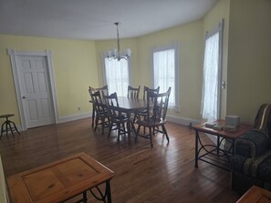 House | Dining - Keepsake Inn - Where Memories are Made (Colebrook)