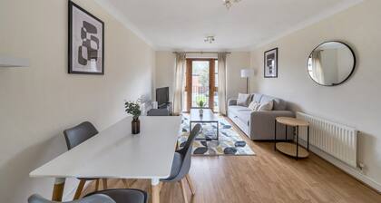 Oxford 2 Bed Apartment inc. Parking & Balcony - Pass the Keys
