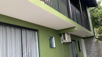 Comfort Apartment, Lanai | Exterior detail