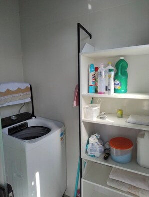 Comfort Apartment, Lanai | Interior - Noemi Olga Cardoso  (Palhoça)