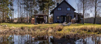 Large Holiday Home, Salt Cave, Jacuzzi, Sauna