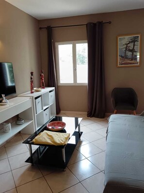 Planxa i posts de planxar i wifi 