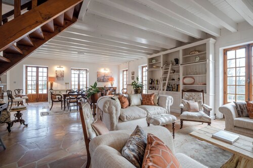 Very modern and spacious, in the colors of our natural habitat.