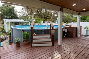 Terrace/patio - Tropical Pool Retreat + Walk to River + Pet Friendly (Fort Pierce)