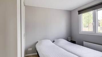 3 bedrooms, WiFi