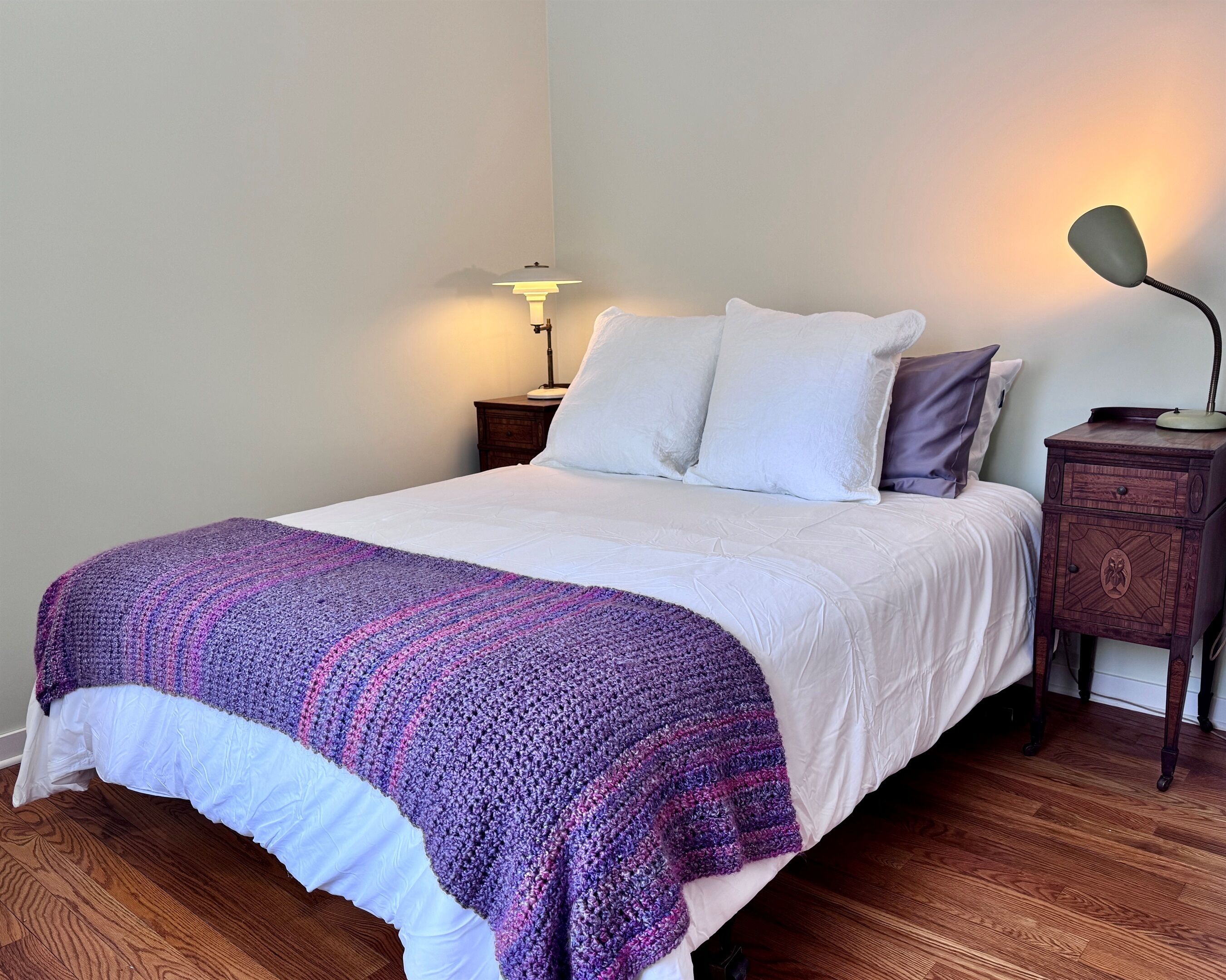 2 bedrooms, desk, free WiFi, bed sheets