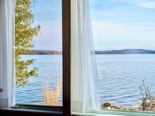 Leelanau Lakeshore Lodge 400’ Private Shoreline