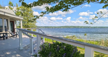 Leelanau Lakeshore Lodge 400’ Private Shoreline