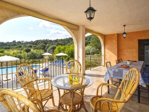 Outdoor dining - Schönes Landhaus mit Panoramablick auf die Berge by Interhome (Campanet)