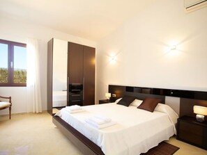 Internet - Pleasant rustikales Landhaus by Interhome (Campanet)