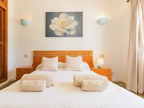 2 bedrooms, Internet - Villa S'Aguila, Es Cap Des Moro, Santanyí, 4 pax by Interhome (Santanyí)