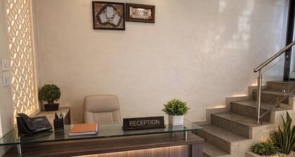Hotel rosewood plaza - Mahabaleshwar