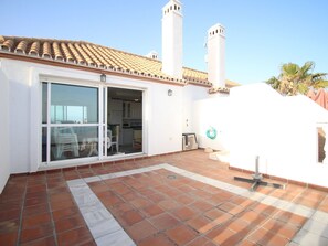 Property grounds - Wohnung in Torrox mit Großem gemeinsamem Pool und Meerblick by Interhome (La Axarquía/ Torrox)