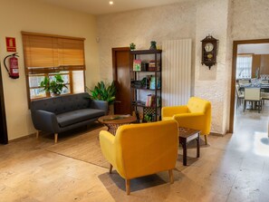 Interior - Die Santa-Maria-Kaserne by Interhome (Santa Maria de la Alameda)