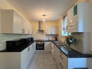 Mikrobølgeovn og ovn