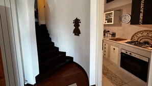 Fridge, oven, dishwasher, cookware/dishes/utensils - Villa Li Rocchi by Interhome (Costa Paradiso)