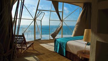 In-room safe, iron/ironing board, free WiFi