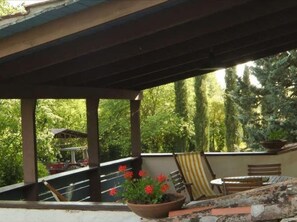 Outdoor dining - 'Casa Rossa' mit Pool by Interhome (Arezzo)