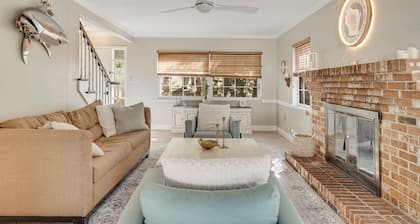 6 bedrooms. 3 with King size Beds! .Large Pool, huge fenced yard for your pets!