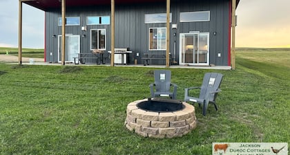 Sleeps Up to 12! Lakefront Stay on Dry Lake, ND: Dawson & Napoleon Cottage