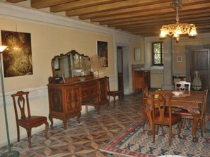 Interior - Bellissimo Villa Adelaide by Interhome (Clauiano)