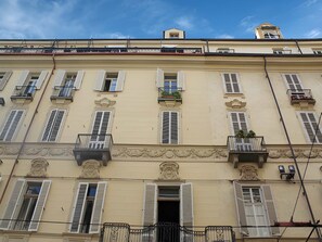Exterior - Historic house "3 minutes to Palazzo Reale" by Interhome (Torino)