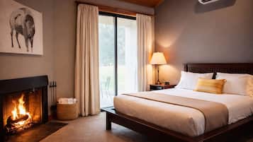 Fer et planche Ă repasser, Wi-Fi, draps fournis